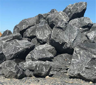 Roche et pierre décorative